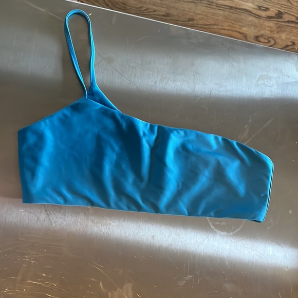 Superdown Blue One Shoulder Bikini - Picture 9 of 10